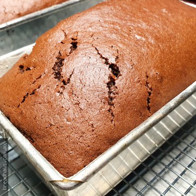 PB012 Panque Clásico de Chocolate