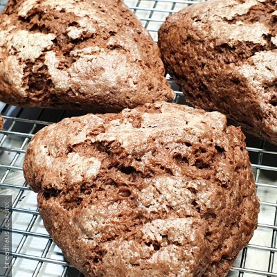 BS006 Scones de Chocolate